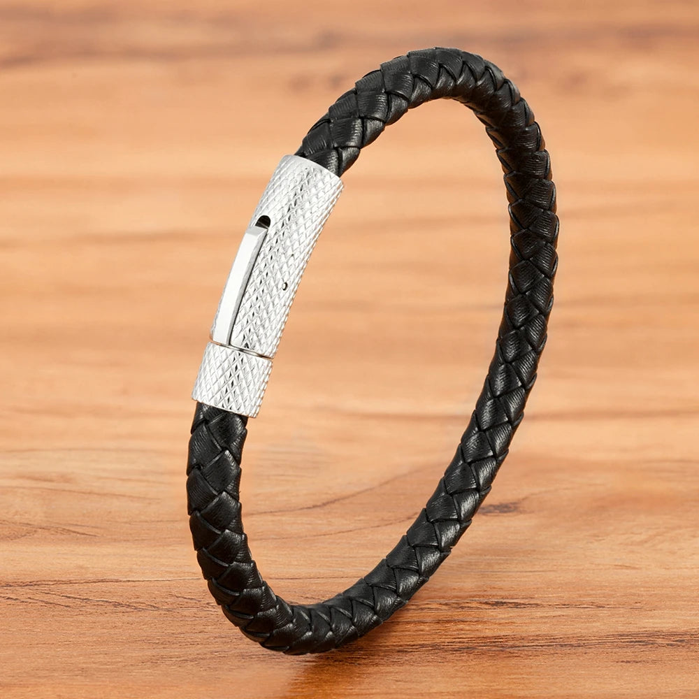 "Pulseira Masculina em Couro e Aço Inoxidável – Estilo Industrial Minimalista"