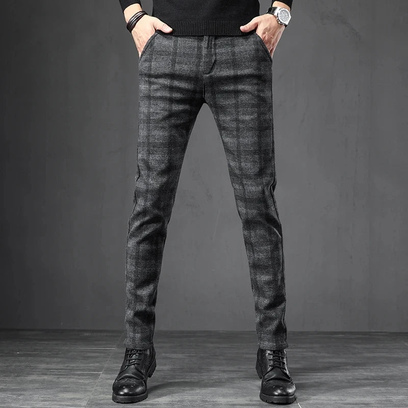 Calça Masculina em Tecido Macio - Estilo Coreano Casual para Outono e Primavera - Slim Fit Reto com Elastano