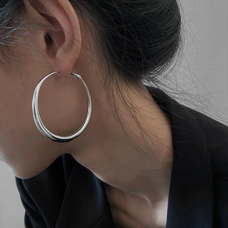 Brincos Hoop Quadrados Oversized – Estilo Punk Vintage em Metal Prateado