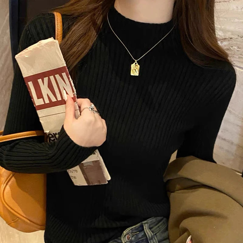 Suéter Élisee™ - Gola Alta Feminino Slim com Tricô Fino e Estilo Coreano Minimalista