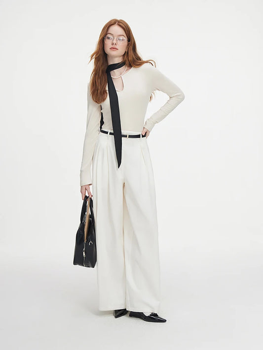 Suéter Feminino Decote V em Algodão - Elegância Corporativa e Casual