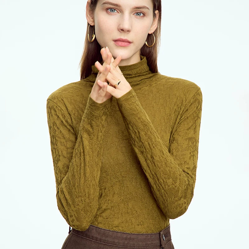 Suéter Feminino Minimalista 2025 - Gola Alta, Manga Longa, Ajuste Slim