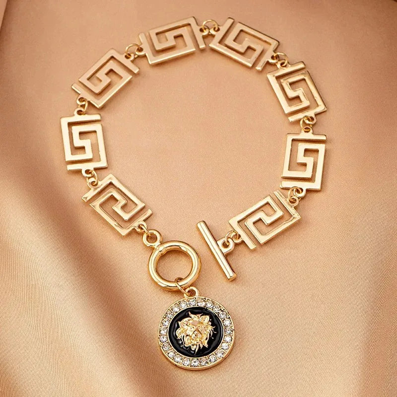 Conjunto de Joias Majestic Lion – Elegância Atemporal