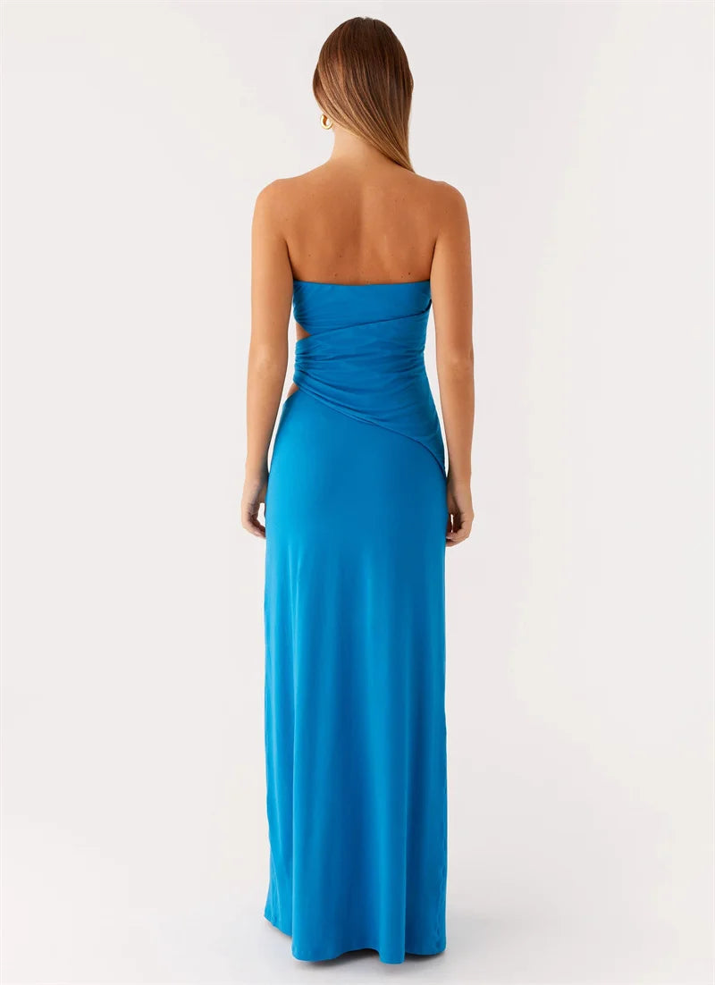 Vestido Longo Aurora – Sensualidade Escultural com Metal Floral