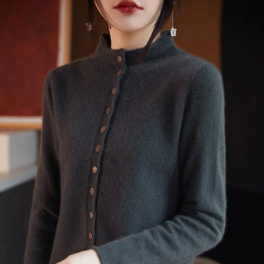 Cardigan Feminino Premium em Lã Australiana – Elegância Francesa para Outono/Inverno