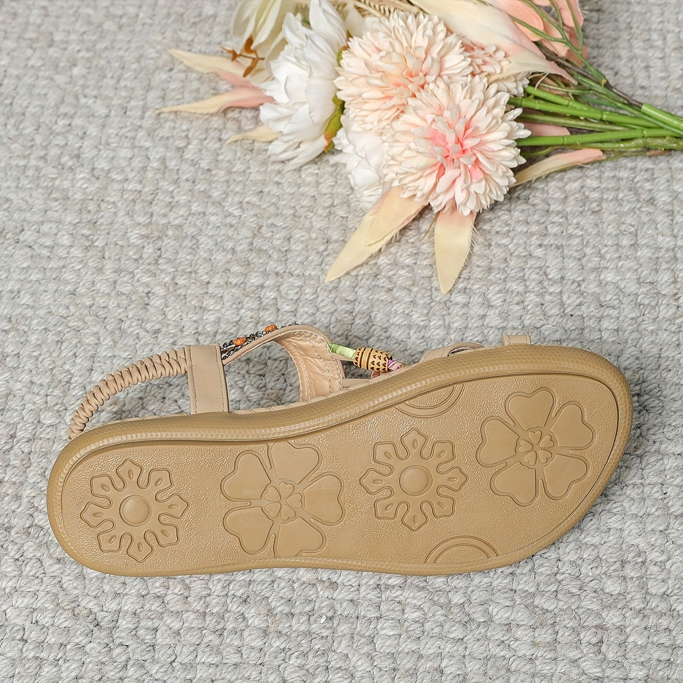 Sandália Feminina Elegante com Strass - Conforto e Brilho para o Verão