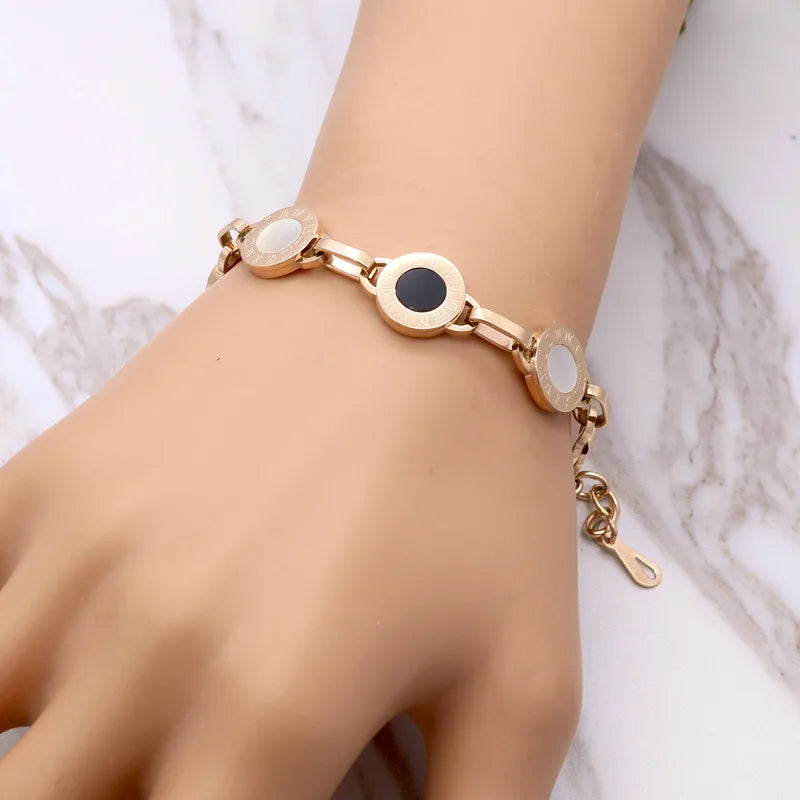 Lunéa Shell Bracelet