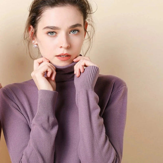 Blusa Gola Alta Slim Yahmandy™ – Tricô Coreano Ajustado Outono/Inverno 2025