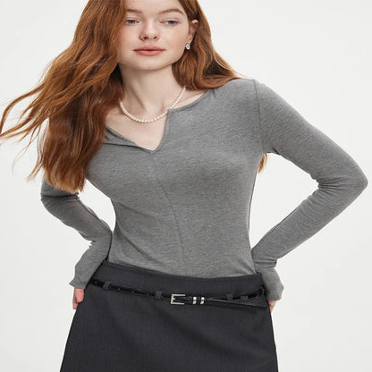 Suéter Feminino Decote V em Algodão - Elegância Corporativa e Casual