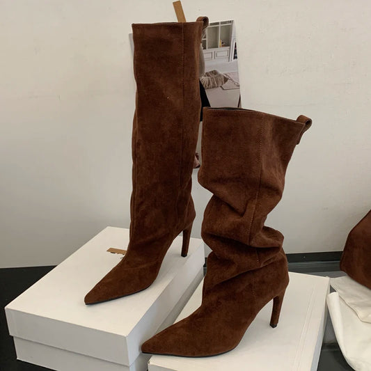 Aveline Knee Boot