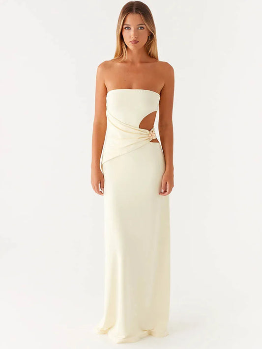 Vestido Longo Aurora – Sensualidade Escultural com Metal Floral