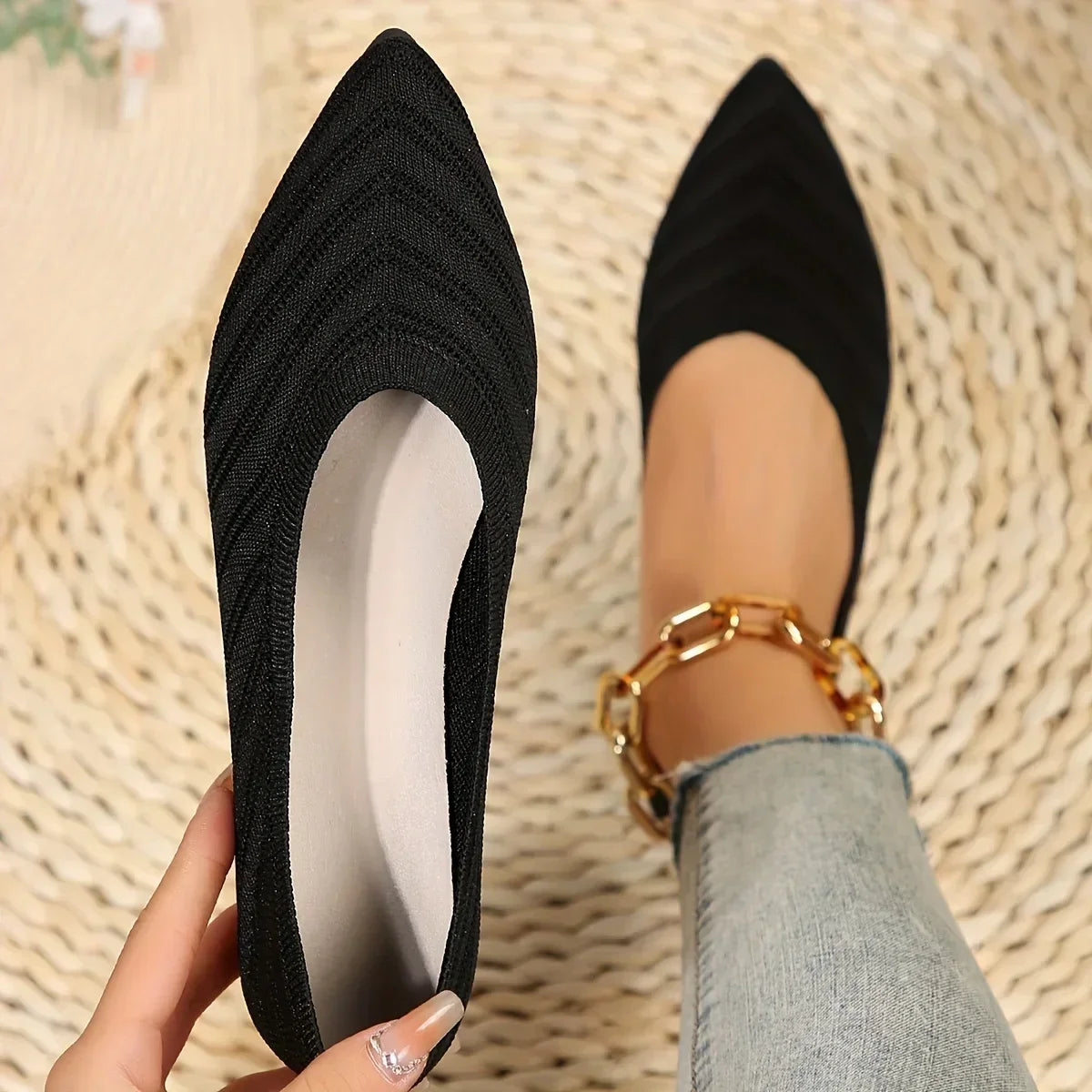 Sapato Feminino Elegance 2024 - Bico Fino em Malha Respirável, Slip-on Office e Casual