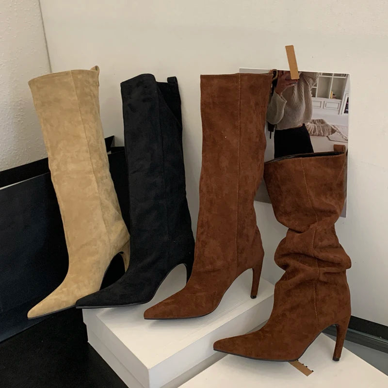 Aveline Knee Boot