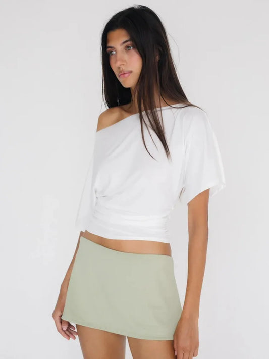 Luné Oblique – Blusa Feminina Slim Fit em Malha Premium